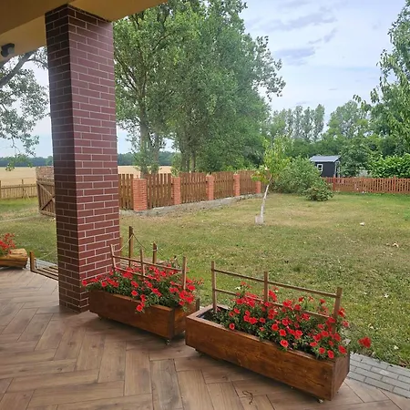 Almazowka - Integracja Lub W Cichym Otoczeniu Na Wsi * Barzkowice